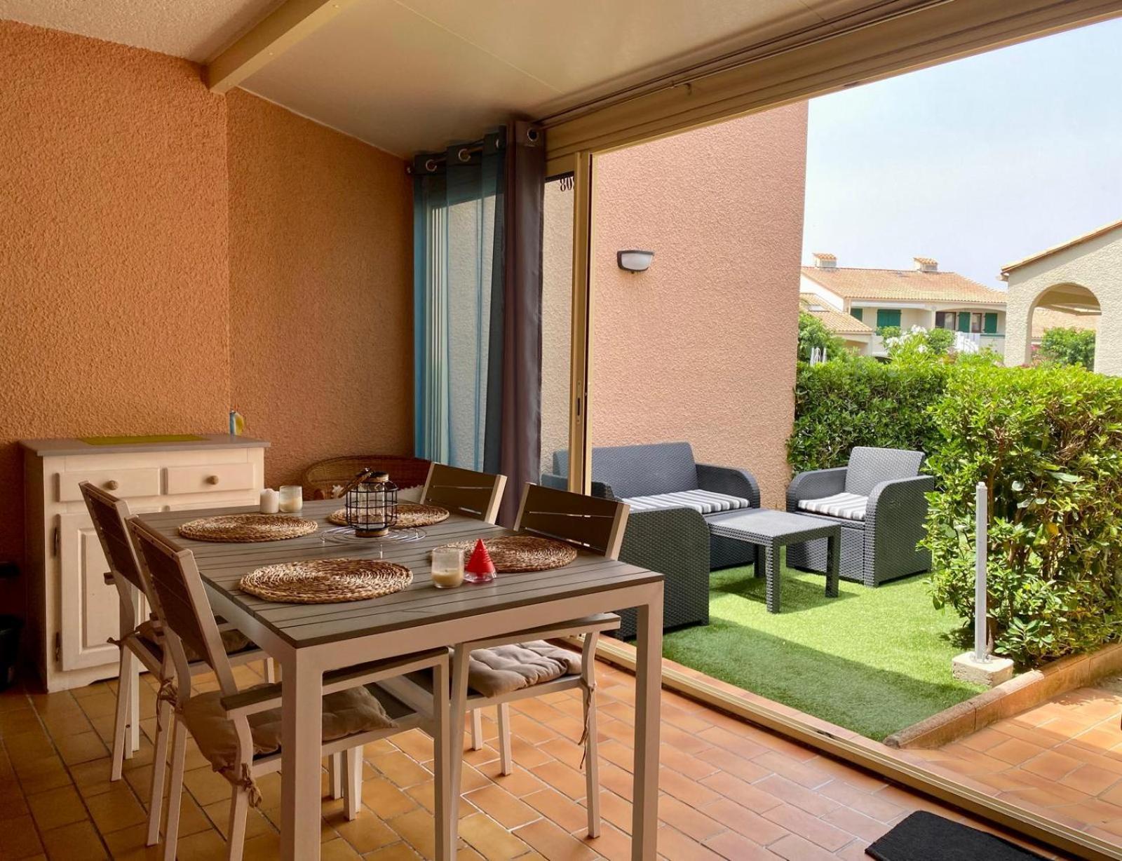 Superbe appartement T2 en résidence avec piscine Saint-Cyprien  Extérieur photo